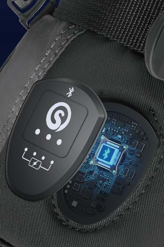 Bluetooth heated gloves with app control showing smart switch and Savior Heat app interface