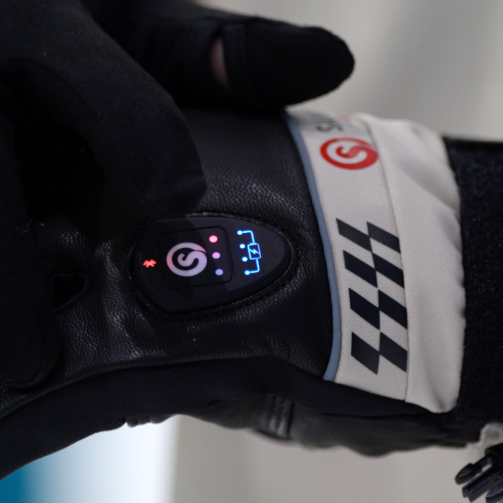 Best heated ski mittens with battery control - battery powered winter mittens with temperature adjustment buttons